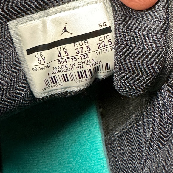 Air jordan 1 bred multi color grade school size 5y or women’s 6.5 US - Picture 7 of 7